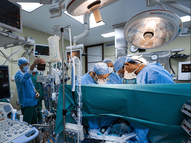 Adrenalectomie Robotică