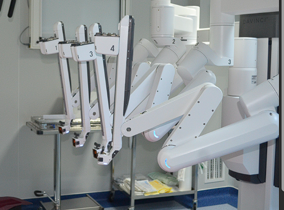 Rezecție de Colon Robotică
